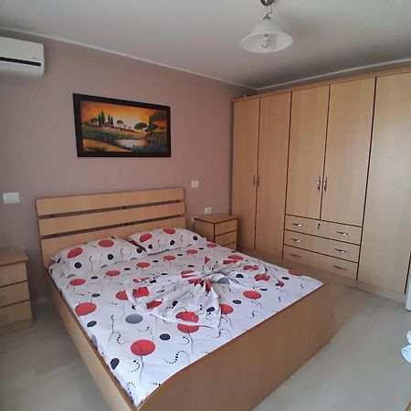 Cufaj Apartaments Shkodra Exteriör bild